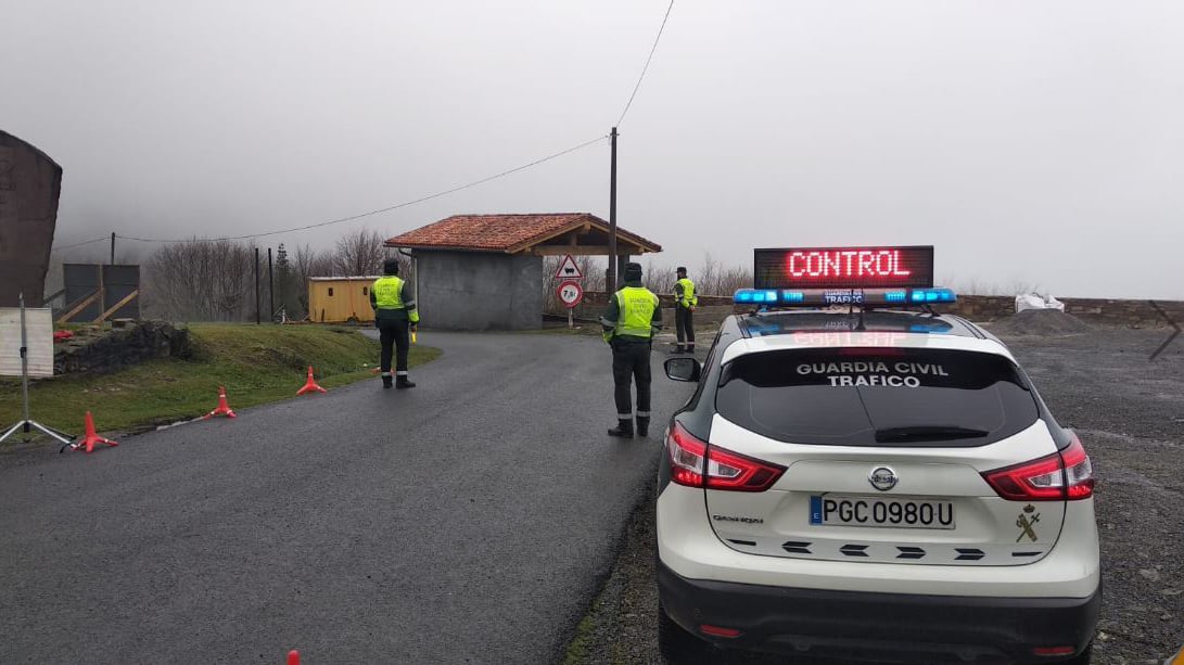 Tres detenidos por trasladar ilegalmente a inmigrantes a través de Navarra a cambio de dinero
