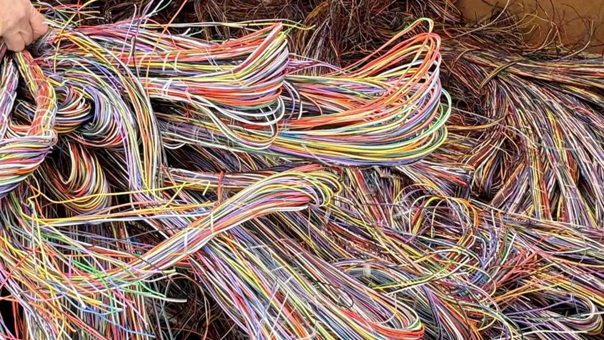 Detenido un vecino de Alfaro por robar cable de cobre del alumbrado público en Castejón y Cintruénigo