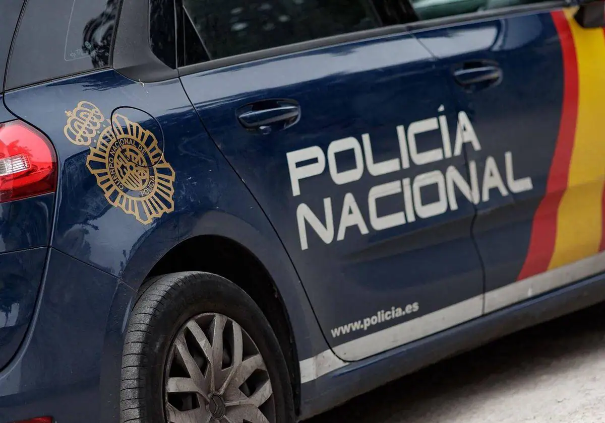 Detenido en La Laguna un hombre con antecedentes por revelación de secretos y hurto por la pérdida de paquetes valorados en más de 11.000 euros.