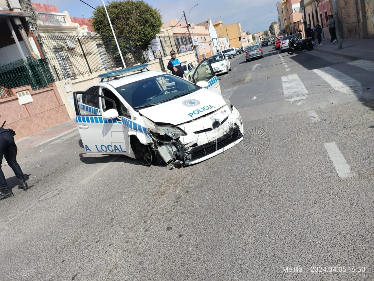 Detenido un individuo por conducción temeraria y atentado contra la autoridad, tras esquivar un control