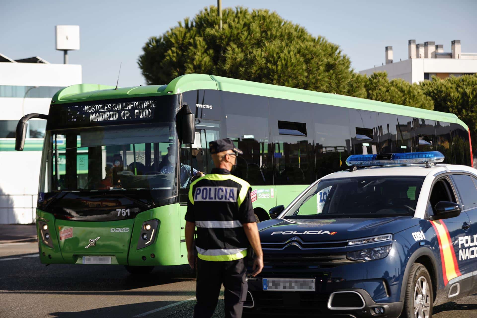 El empleado de un banco de Móstoles evita un atraco pese a ser encañonado con una pistola