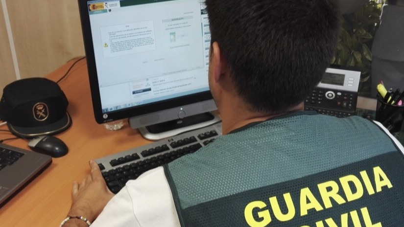 Isla Cristina: Detenidas 11 personas que explotaban sexualmente a mujeres, una de ellas de 15 años