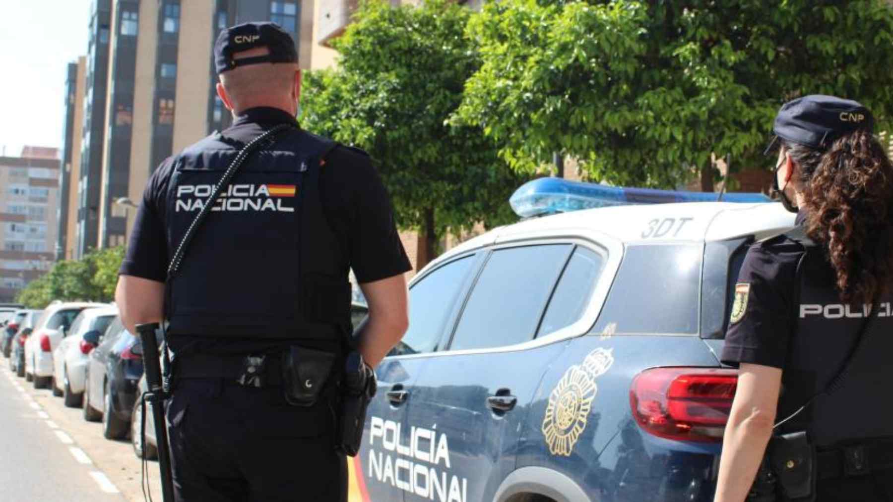 Detenidos siete jóvenes por agredir a otros dos en la puerta de un local de ocio en Son Armadams