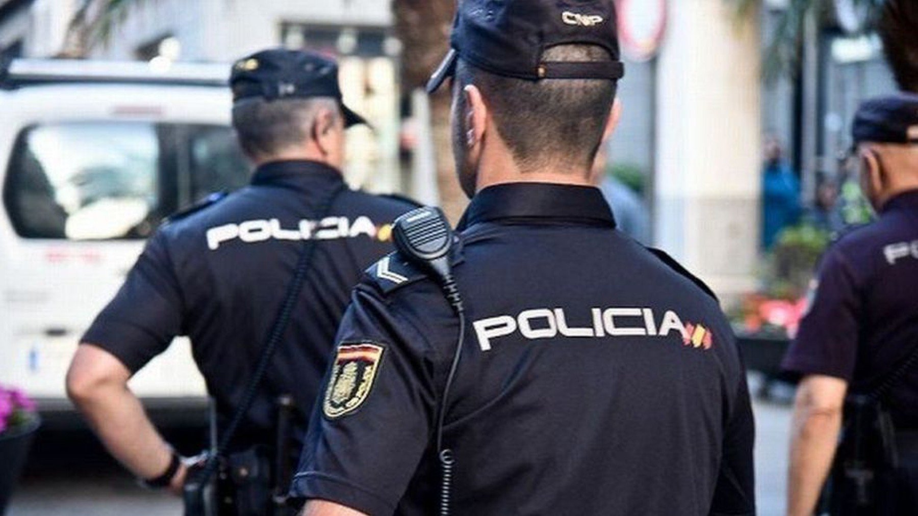 Detenidos tres jóvenes en Palma por agredir a un menor con un palo y una botella y apuñalarle en el glúteo