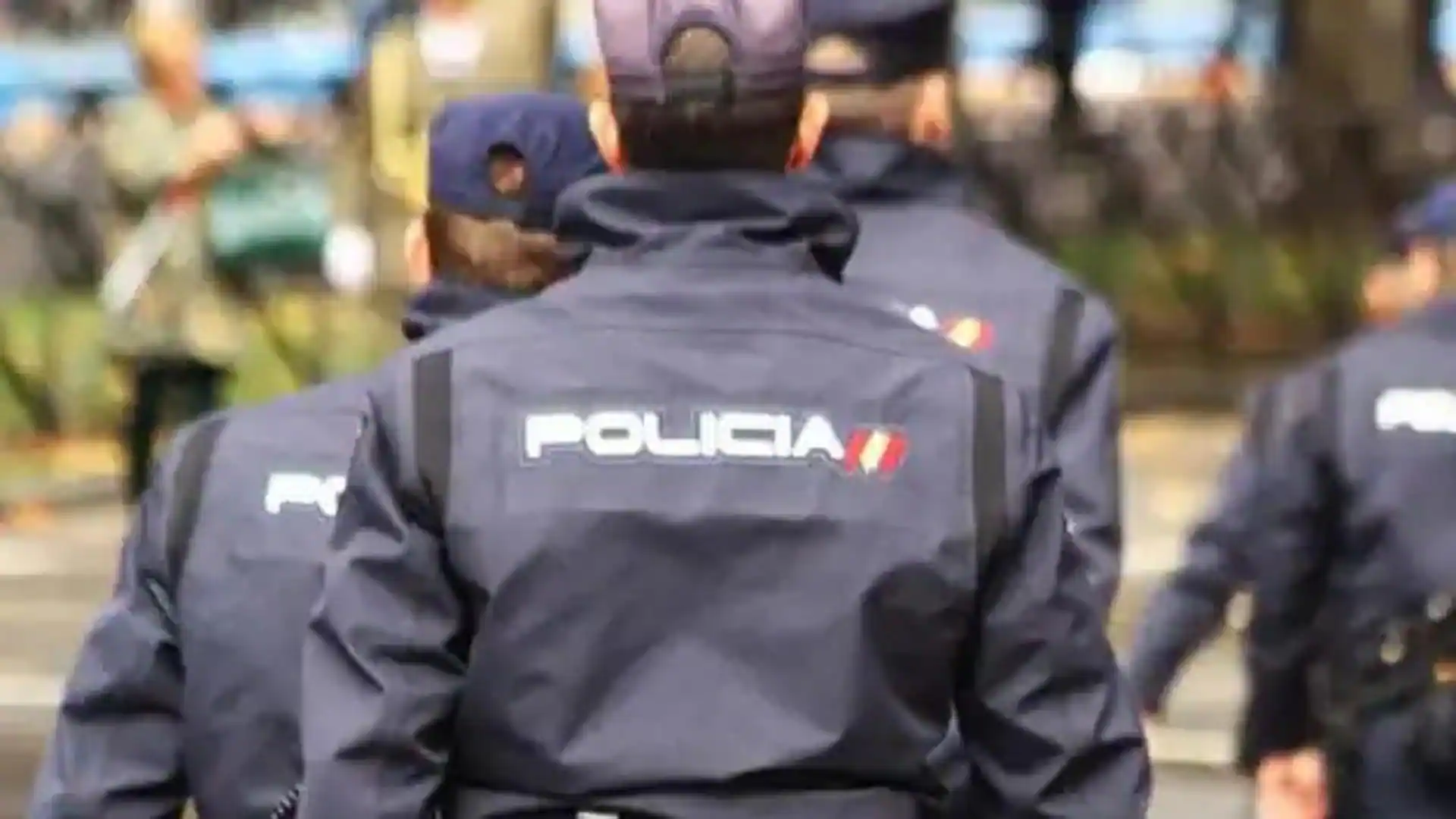 Apuñalan a dos jóvenes en un callejón de Torremolinos