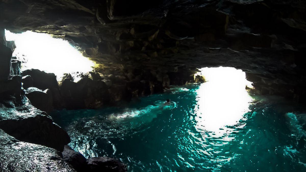 Extranjero resulta herido de gravedad al caer al mar desde el peligroso Charco El Tancón en Tenerife