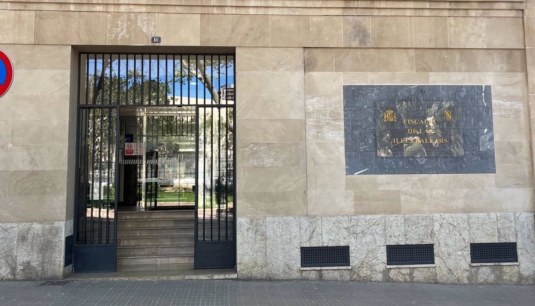 La Fiscalía pide 24 años y medio de cárcel a dos hombres por una violación a una mujer en Ibiza