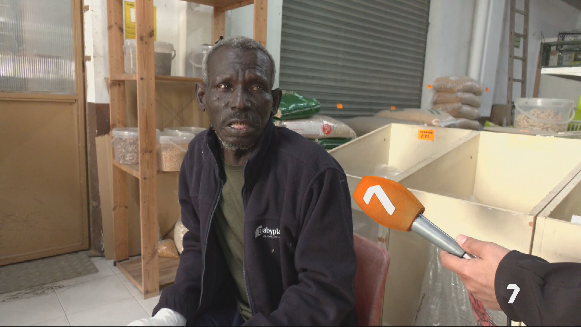 La víctima del incendio en una chabola de Zarandona: "La gente me ha curado y me ha ayudado mucho"