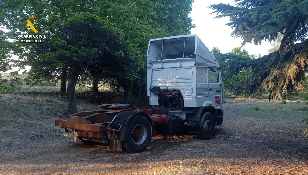 Investigan a persona paraguaya por tres robos con fuerza en Palencia