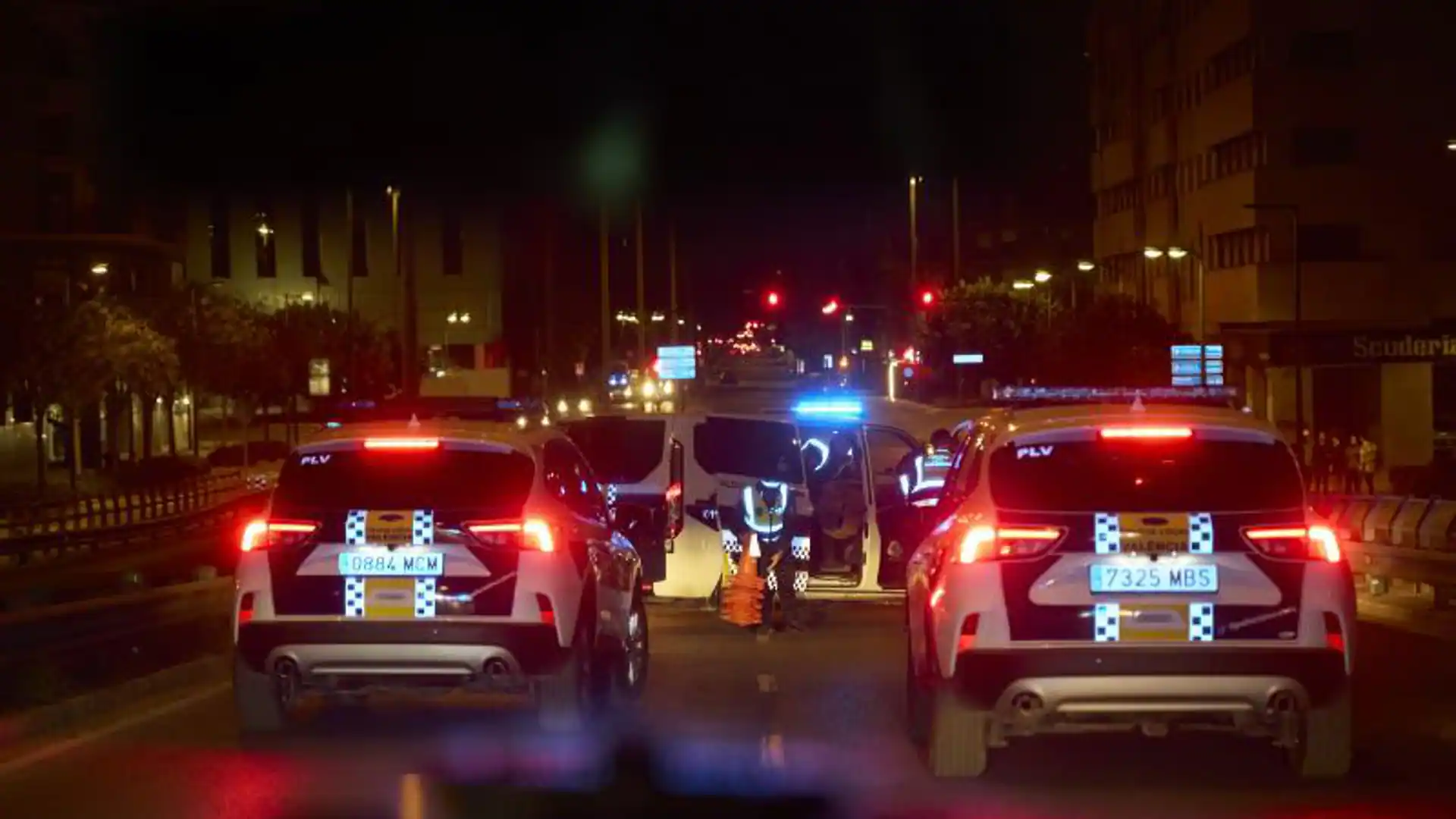 Mujer resulta herida tras ser atropellada por un taxi en Valencia y se investiga la identidad del conductor