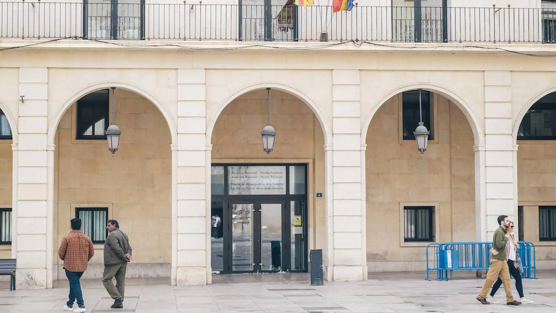 Condenan a ocho años de prisión al camello del menor que murió en Alicante tras consumir éxtasis | Juicios Alicante | Muere tras ingerir éxtasis