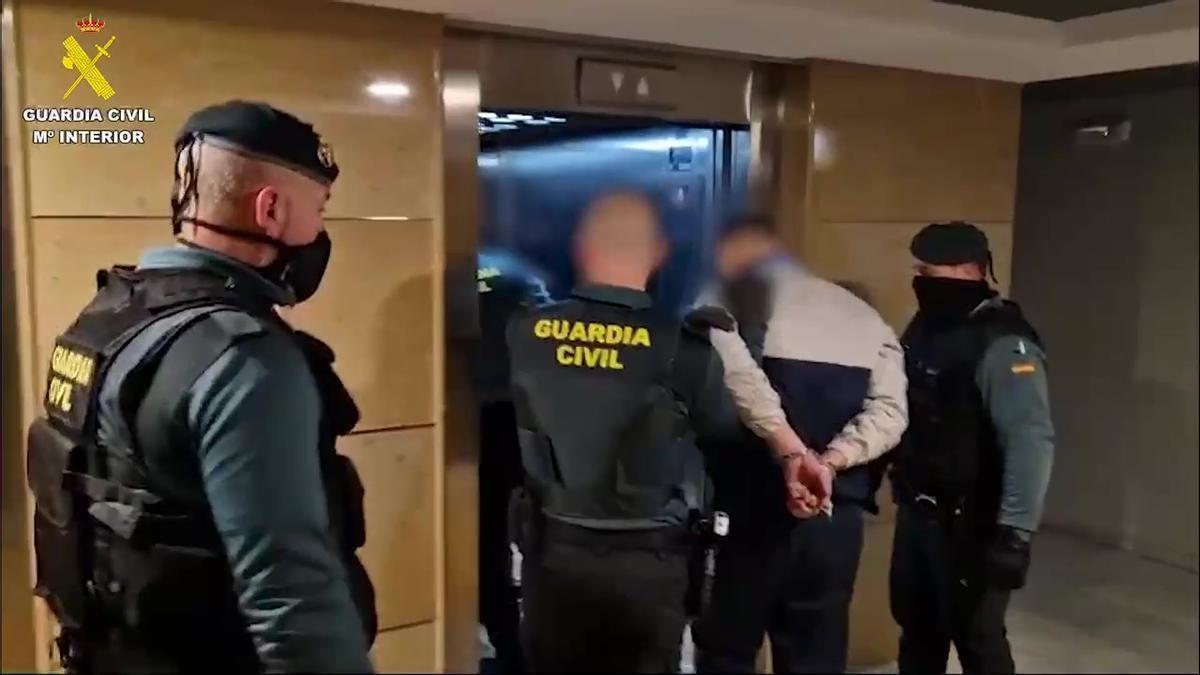 Vídeo: Desmantelada red de extorsión sexual que afectaba a más de 100 víctimas en toda España