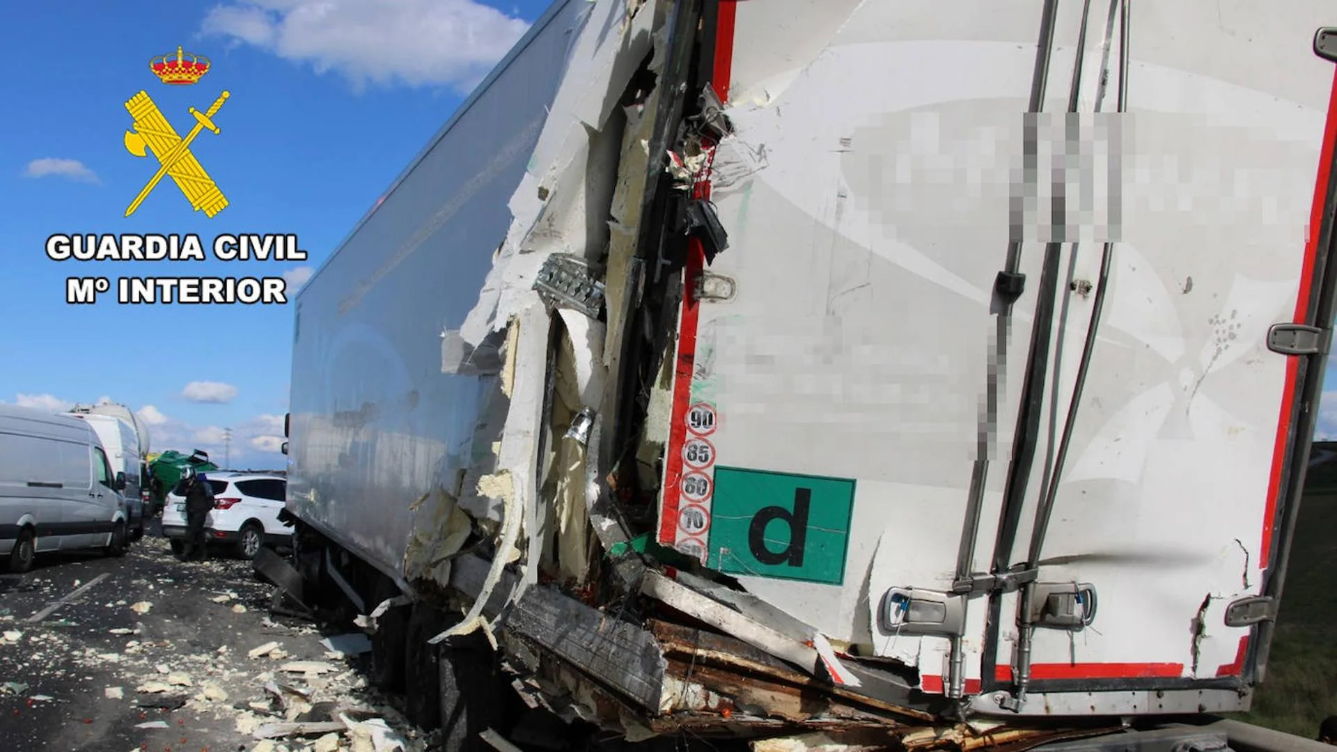 Detenido conductor de camión tras grave accidente en la A-1 que dejó heridos y caos en el tráfico
