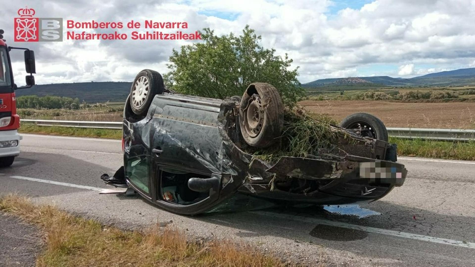 Vuelco de un vehículo en Alcanadre