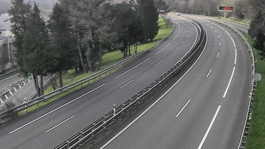 Retenciones en la variante de Donostia y en la N-I en Andoain por dos accidentes de tráfico