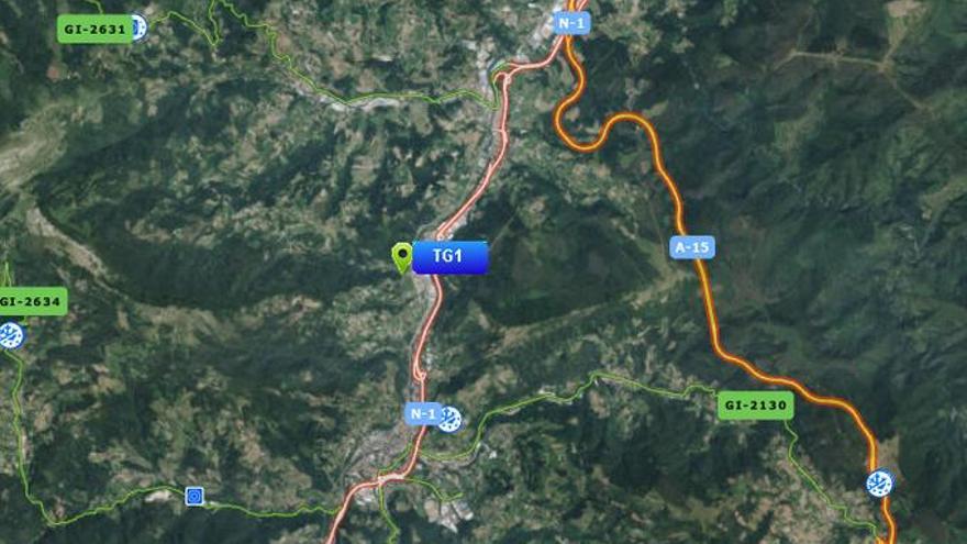 Un accidente múltiple en Irura genera grandes retenciones