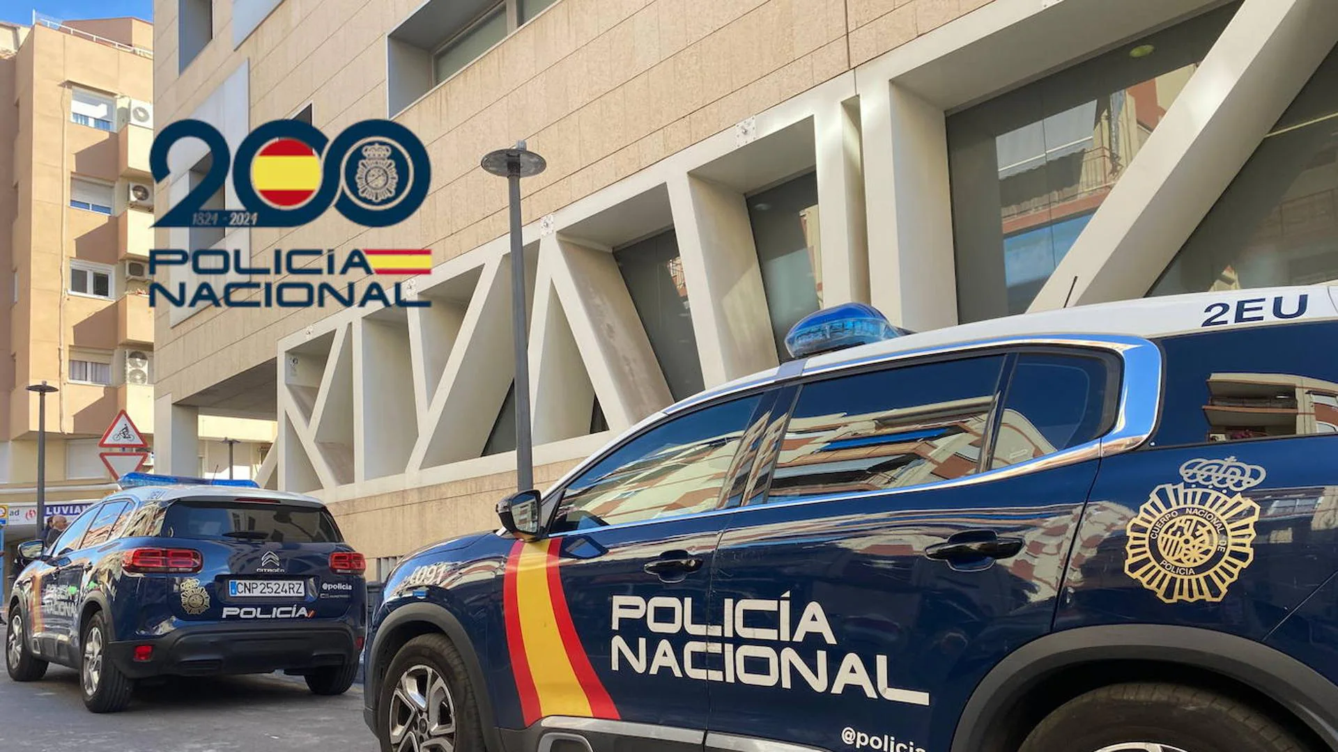 Maltrata con armas durante siete años a su pareja, huye a Alicante y le descubren mientras hacía trámites en Extranjería