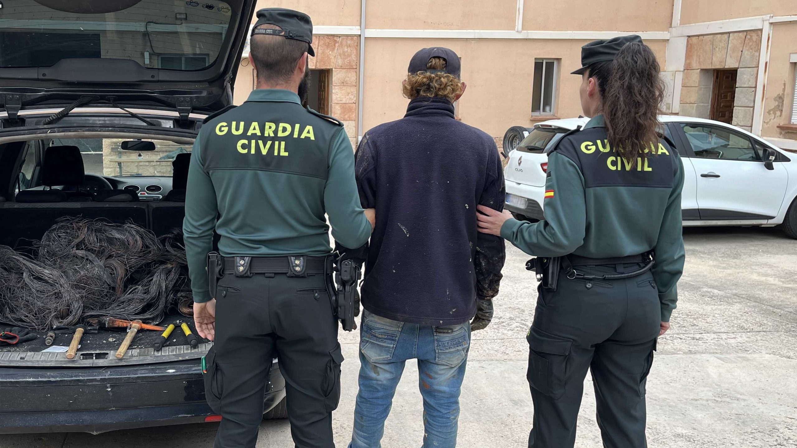 Detenido en Guadalajara presunto autor de varios delitos de robo de cable telefónico en siete municipios