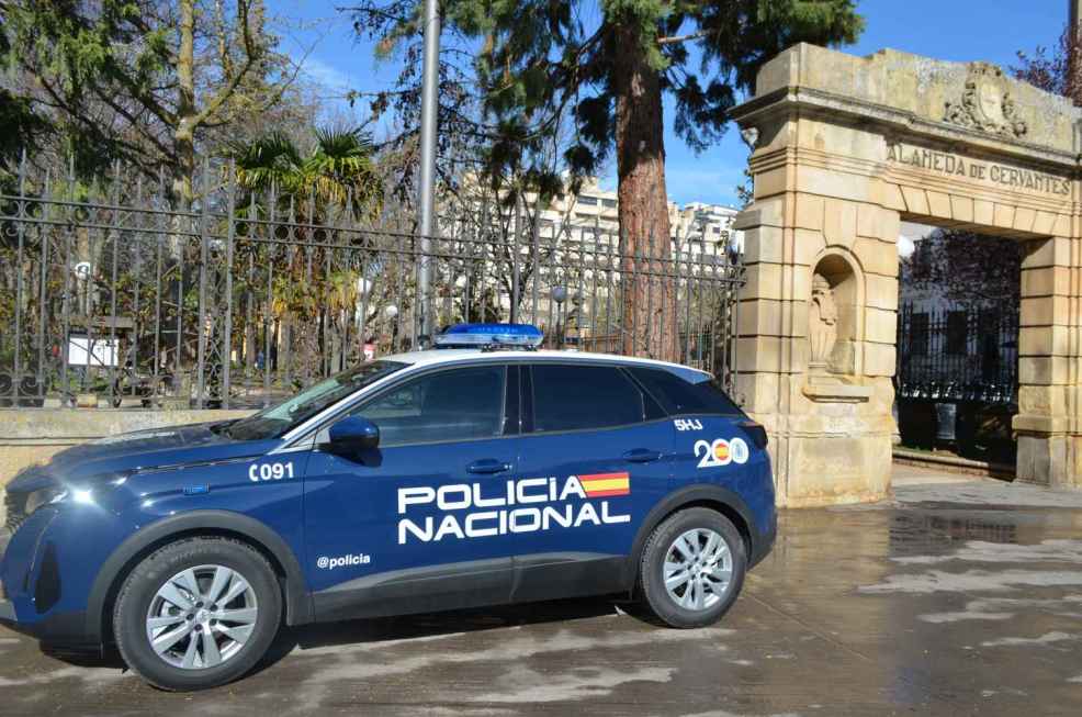 Detenido un hombre por herir a una mujer con un objeto punzante en una calle de Soria