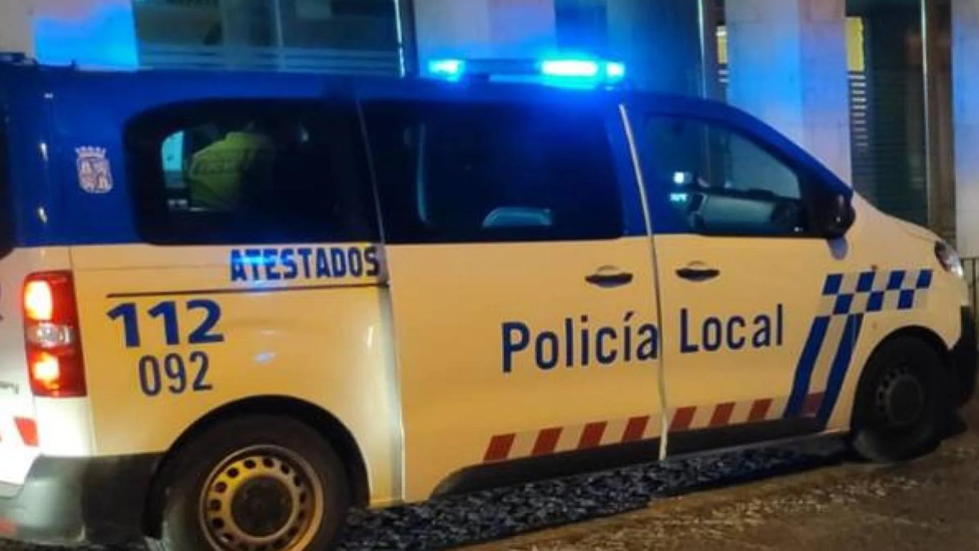 Detienen a un hombre reclamado por la justicia y a una mujer por malos tratos en Burgos