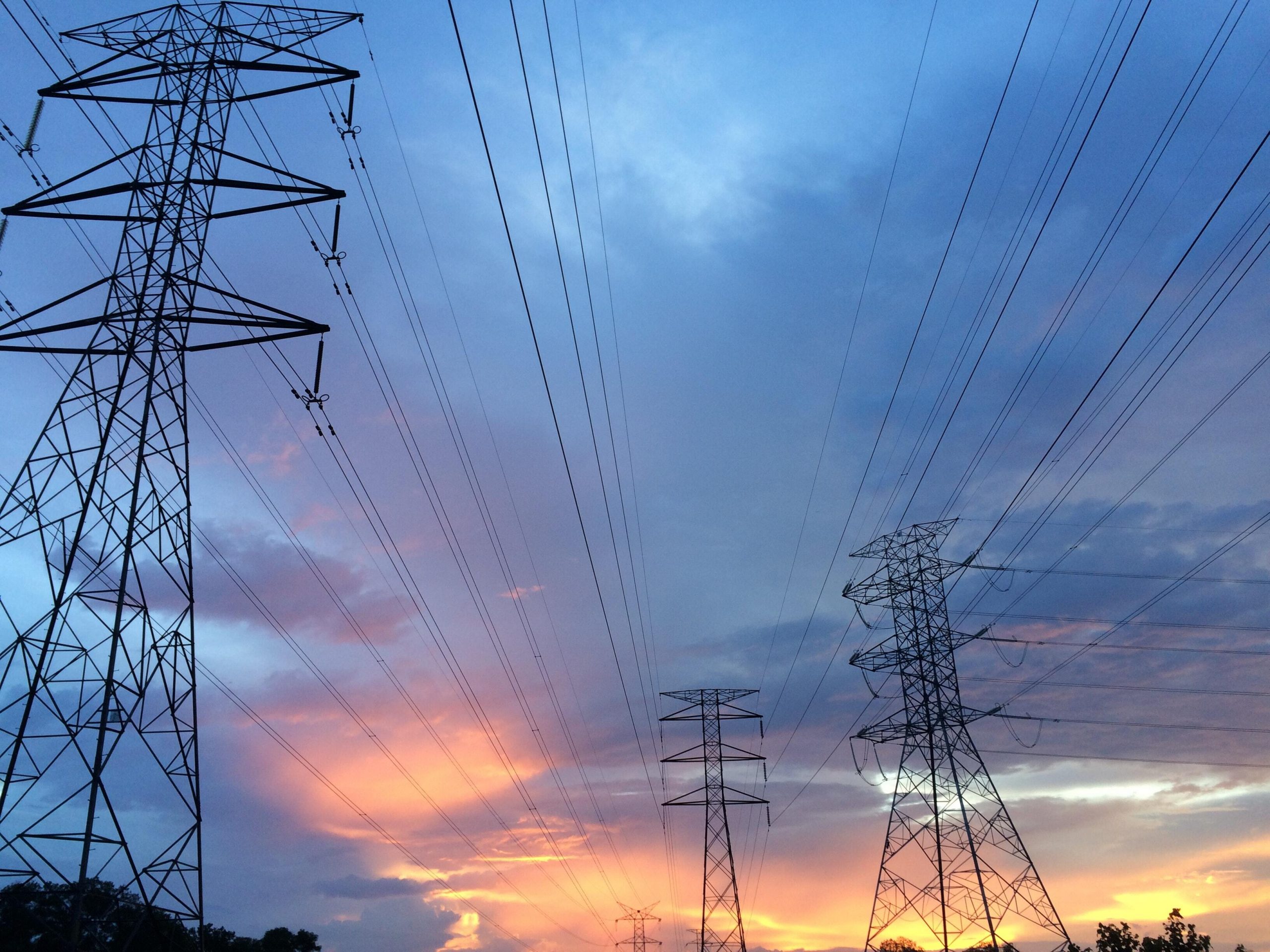 Un grave incidente en Getafe Norte afecta al suministro eléctrico de todo un polígono