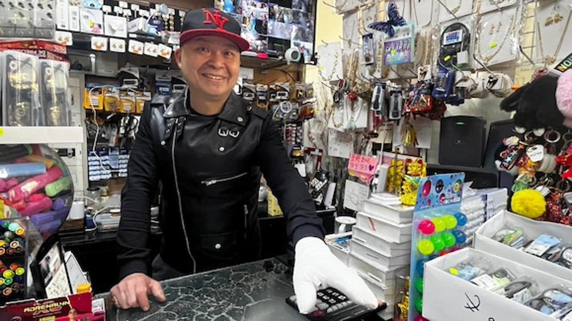 «No me lo pensé, salí a quitarle el mechero, pero ya se había prendido fuego»