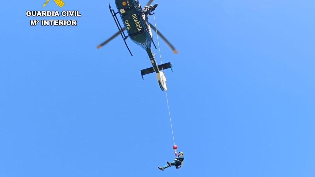 La Guardia Civil realiza tres rescates en la provincia de León utilizando su helicóptero