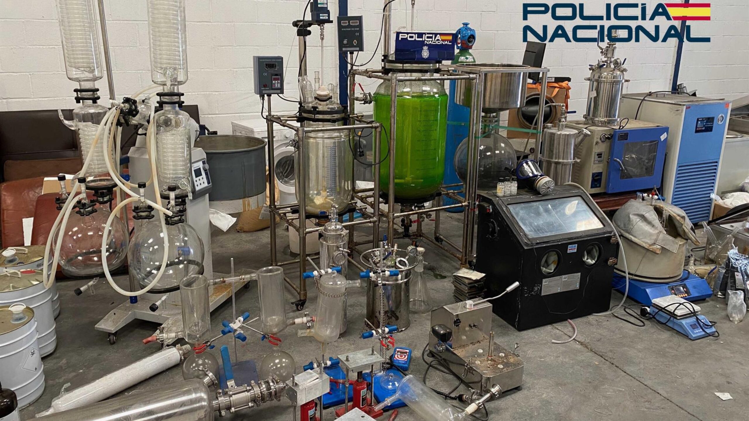 La Policía Nacional desmantela el "más complejo" laboratorio de cannabinoides sintéticos en España