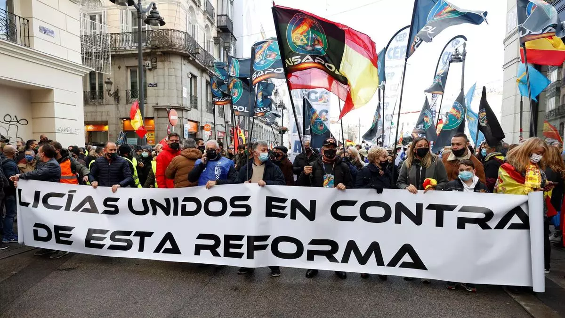 Ley Mordaza: Se realizaron más de 1.400 identificaciones policiales en Alicante en 2023, según el Gobierno