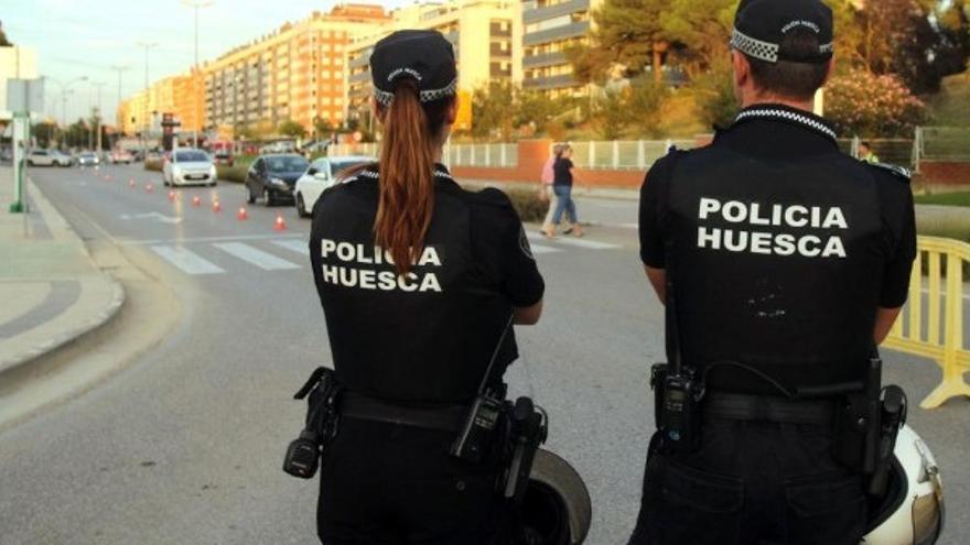 Un niño de once años coge el coche de su padre y se estrella cuando huía de la policía