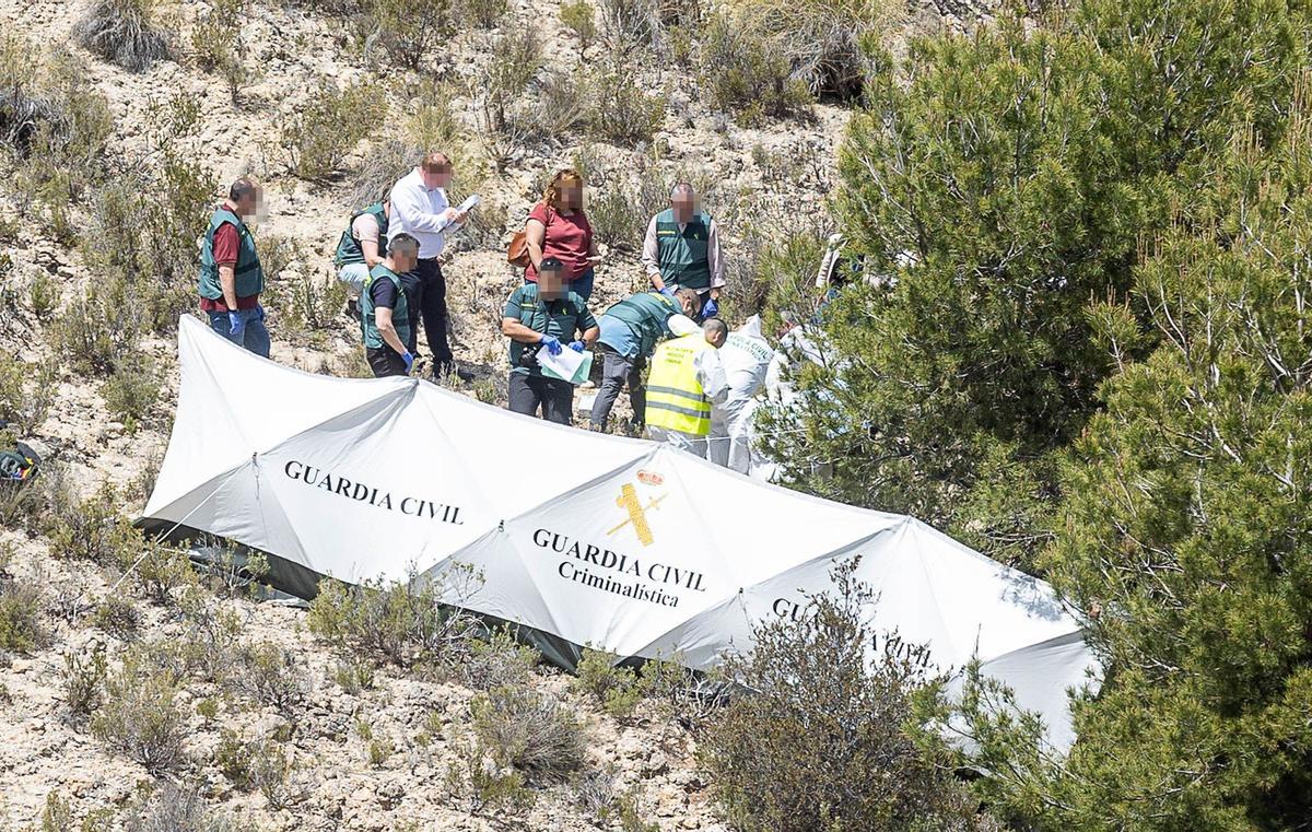 La Guardia Civil halla dos cadáveres en la zona de Alicante donde un perro encontró un brazo