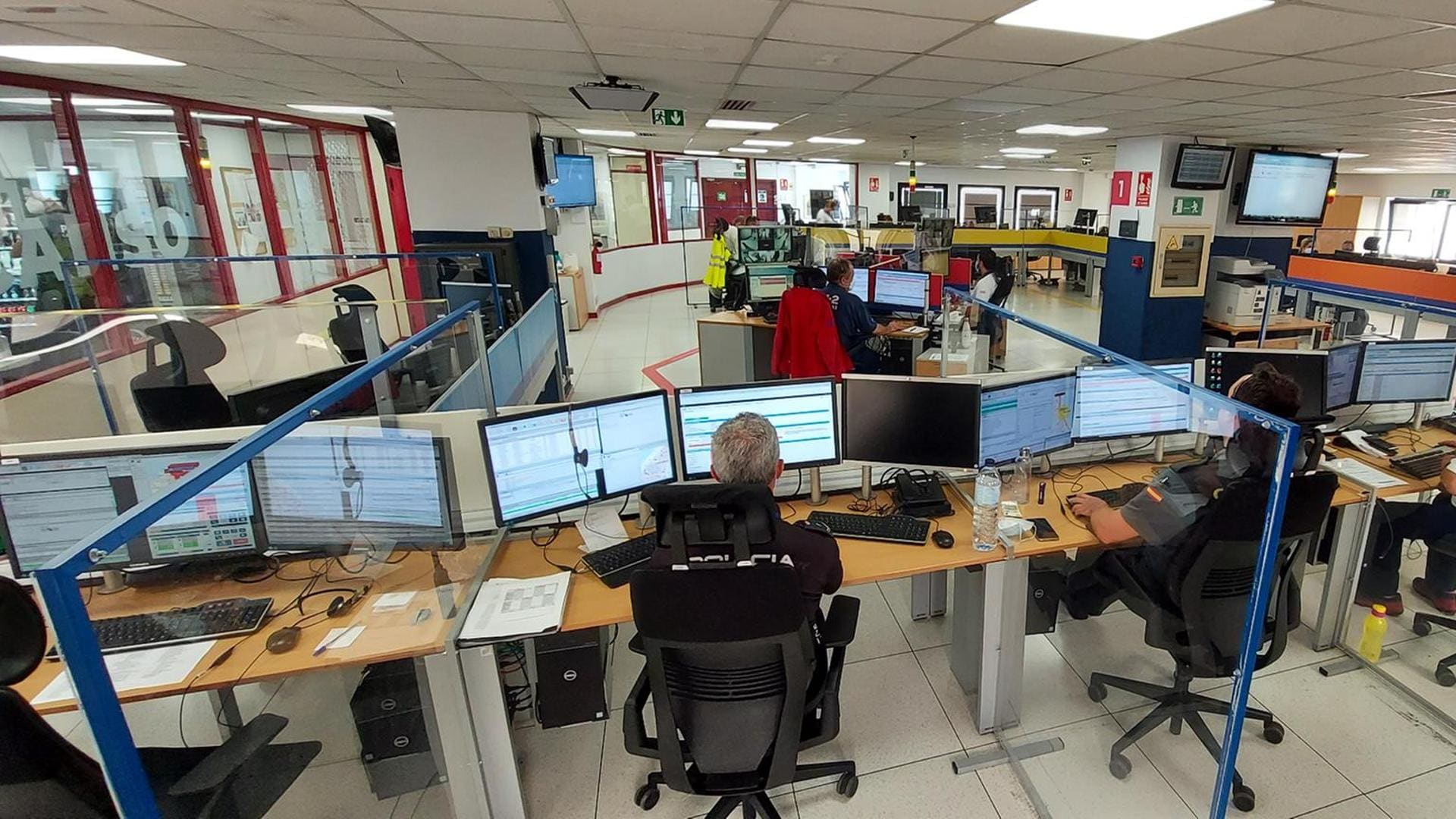Cinco vehículos implicados en una colisión por alcance en la autovía GC-1 deja un herido en Gran Canaria