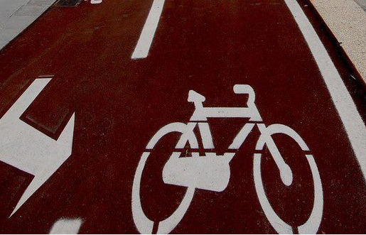 Construcción de carril bici en Vitoria obliga a cortar la calle Joaquín Collar por dos días