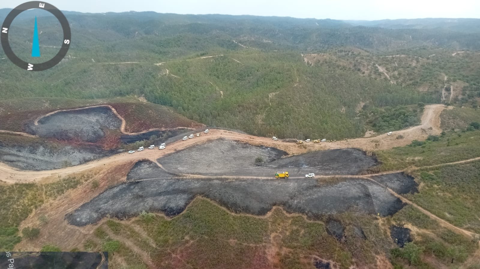 Controlado el incendio forestal en Valverde del Camino tras un despliegue masivo de medios