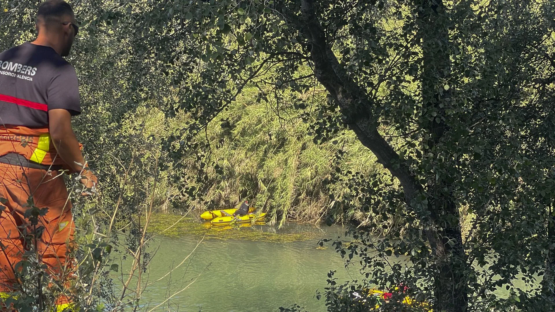 Buscan a un hombre desaparecido tras lanzarse al Júcar para bañarse en Cortes de Pallás