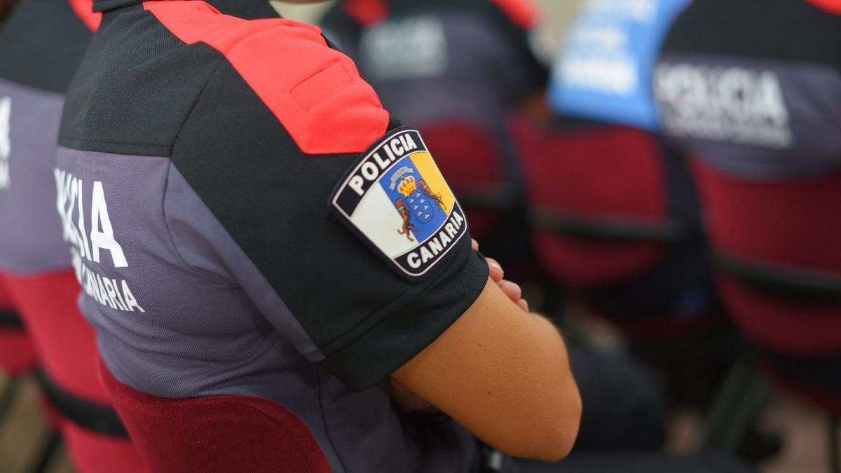 Agente de la Policía Canaria, en una imagen de archivo.