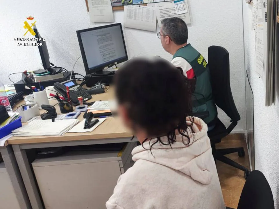Detenida una pareja por estafar a un agricultor de Orihuela en la compra de 18.700 kilos de naranjas