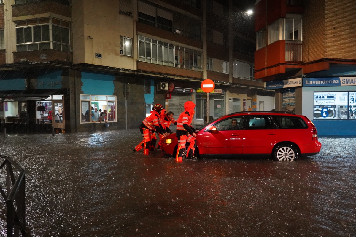 La tromba de agua que colapsó la ciudad en hora y media