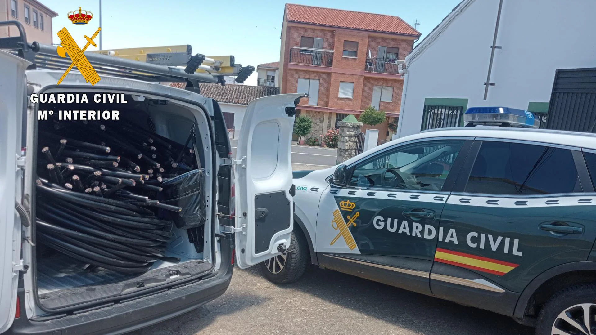 Un robo de 300 metros de cable de cobre deja sin teléfono a un pueblo de Salamanca