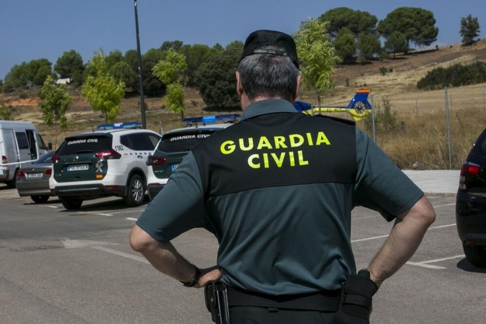 Mata y descuartiza a su exmujer y sus hijos en Las Pedroñeras