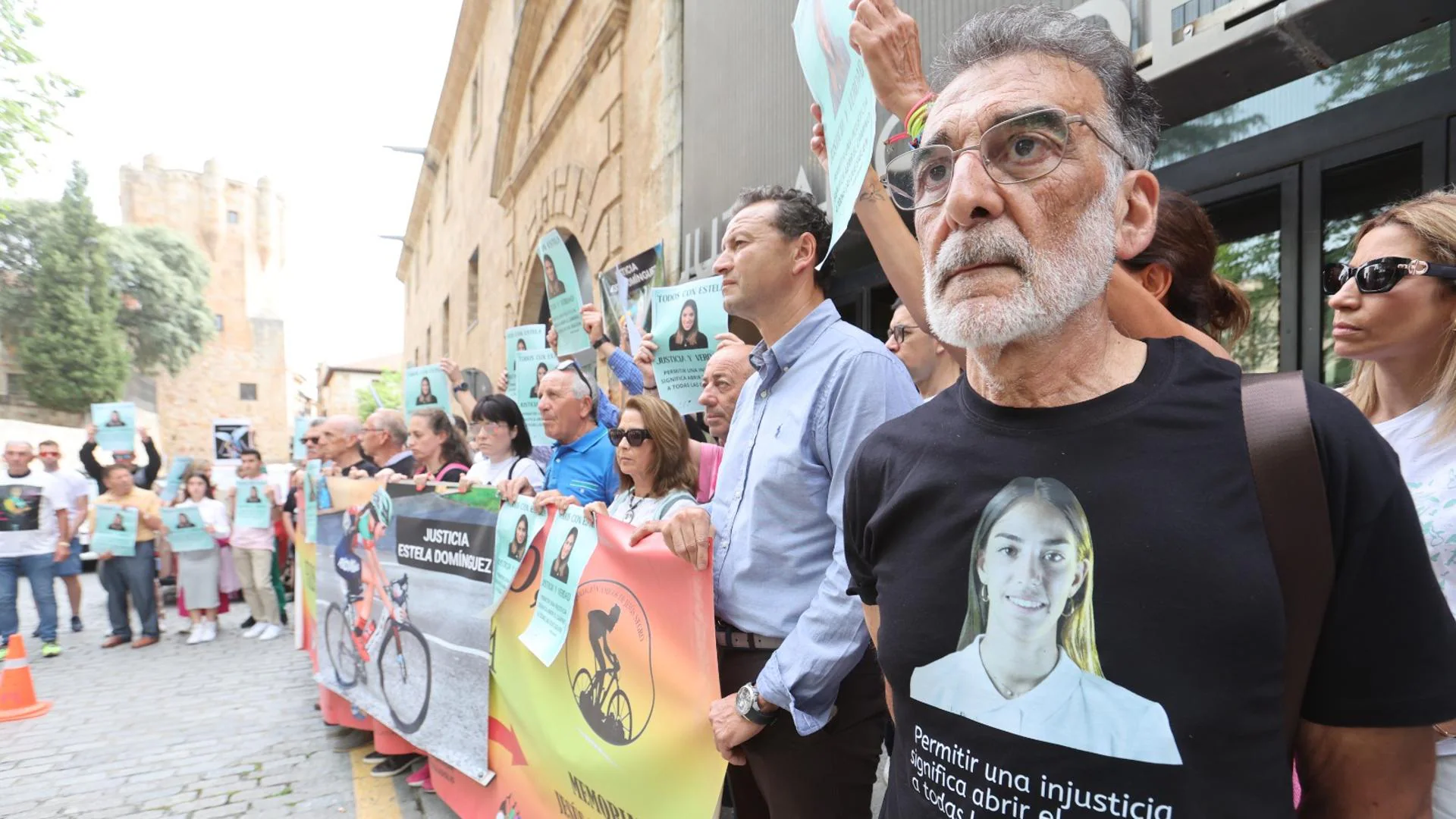 «Salgo indignado. Vamos a seguir peleando. Estela nunca lo hubiese dejado así»