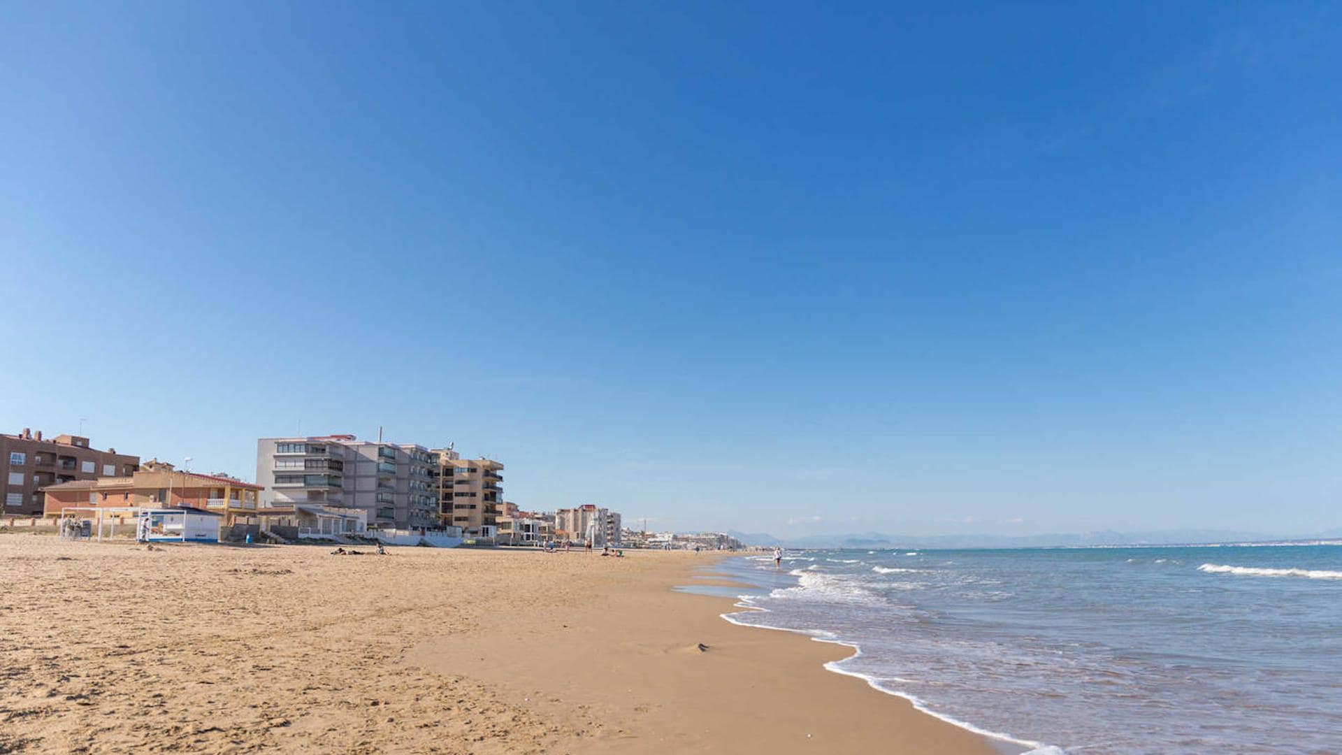 Nuevo ahogamiento en Guardamar del Segura: un hombre pierde la vida en la playa de Roquetas