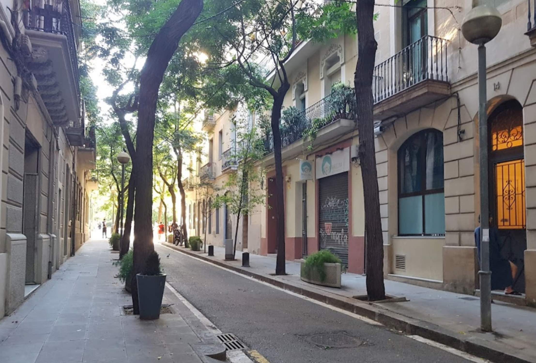 Nuevo apuñalamiento en Barcelona: Mossos d’Esquadra investigan incidente en passatge de Maiol