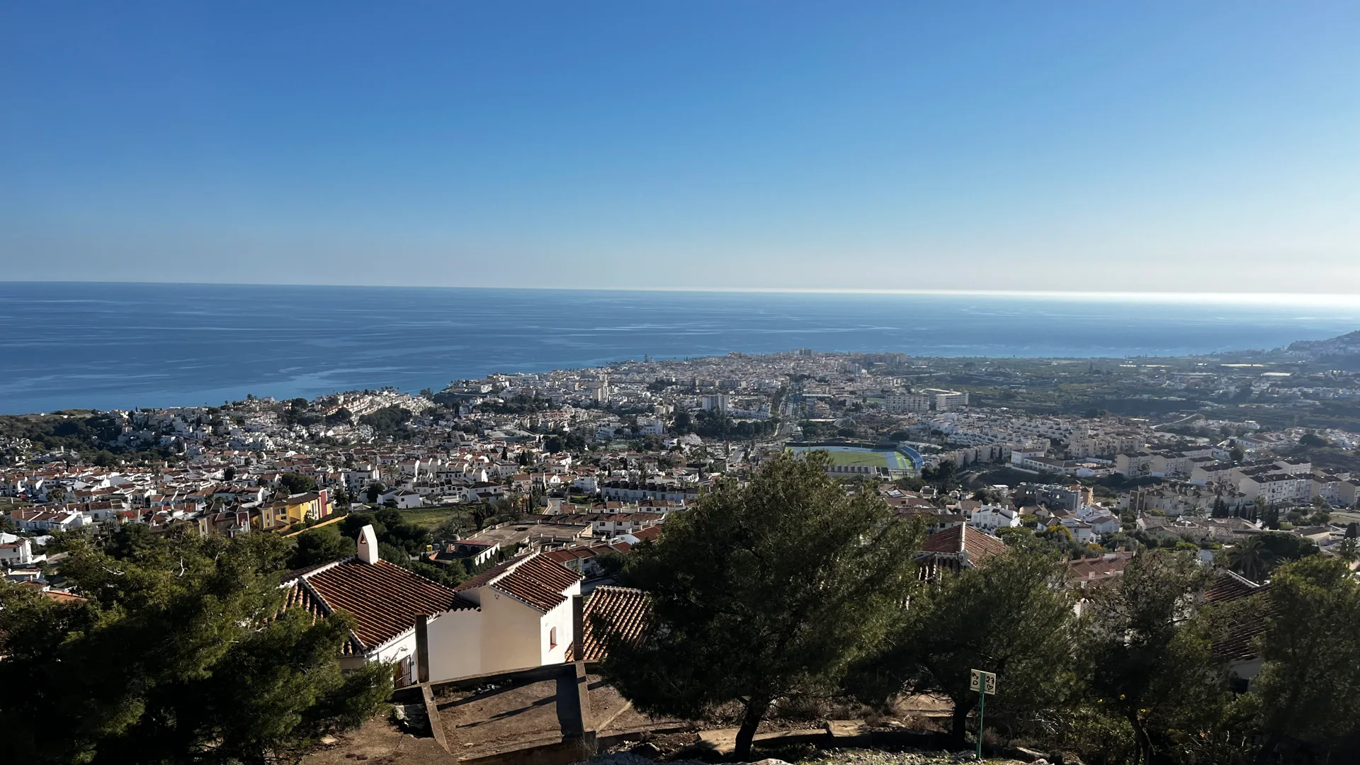 Trabajador gravemente herido en accidente laboral en Nerja