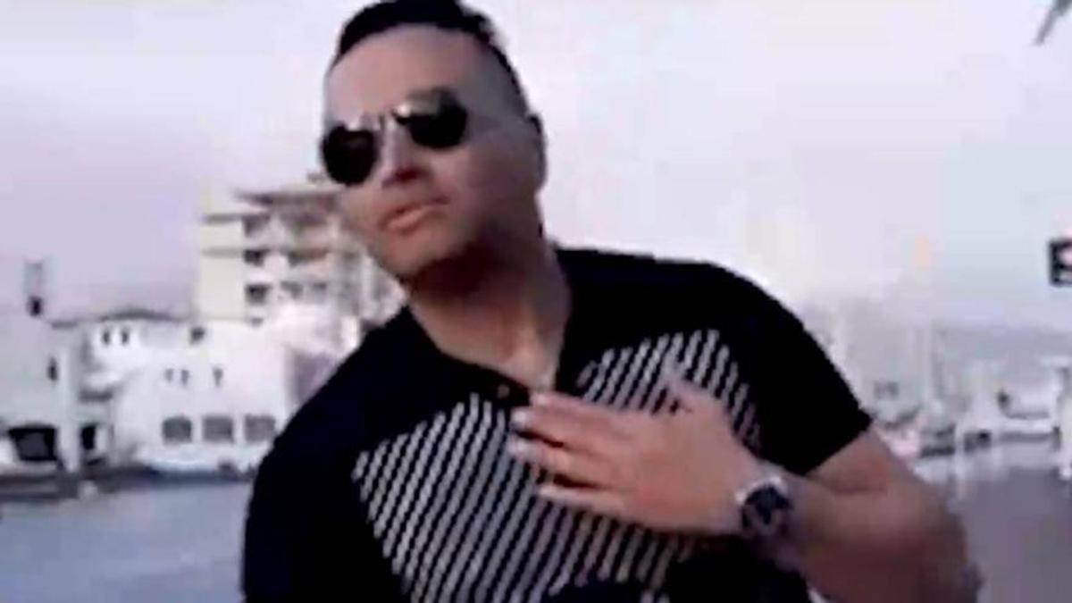 Vídeo: Artista de música tradicional marroquí ganó más de un millón de euros casando inmigrantes y españoles jóvenes.
