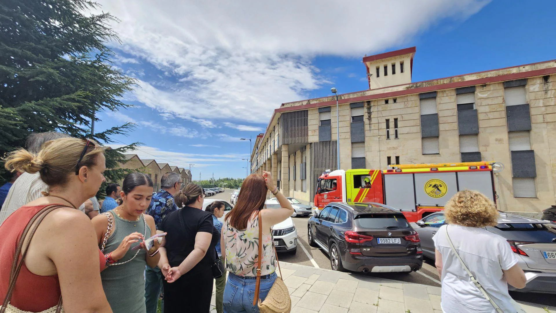 Desalojan la comisaría de Policía de Salamanca por un incendio en el interior