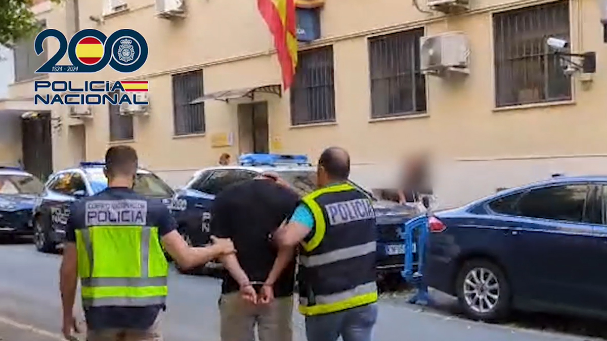 Detenidos un cerrajero y su cómplice por robar una fortuna de una caja fuerte en Madrid