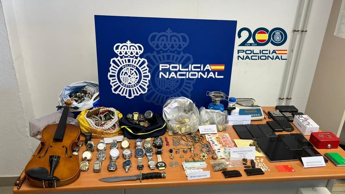 Desmantelado en Puerto de la Cruz un grupo criminal dedicado a la venta de crack: cinco detenidos y material incautado
