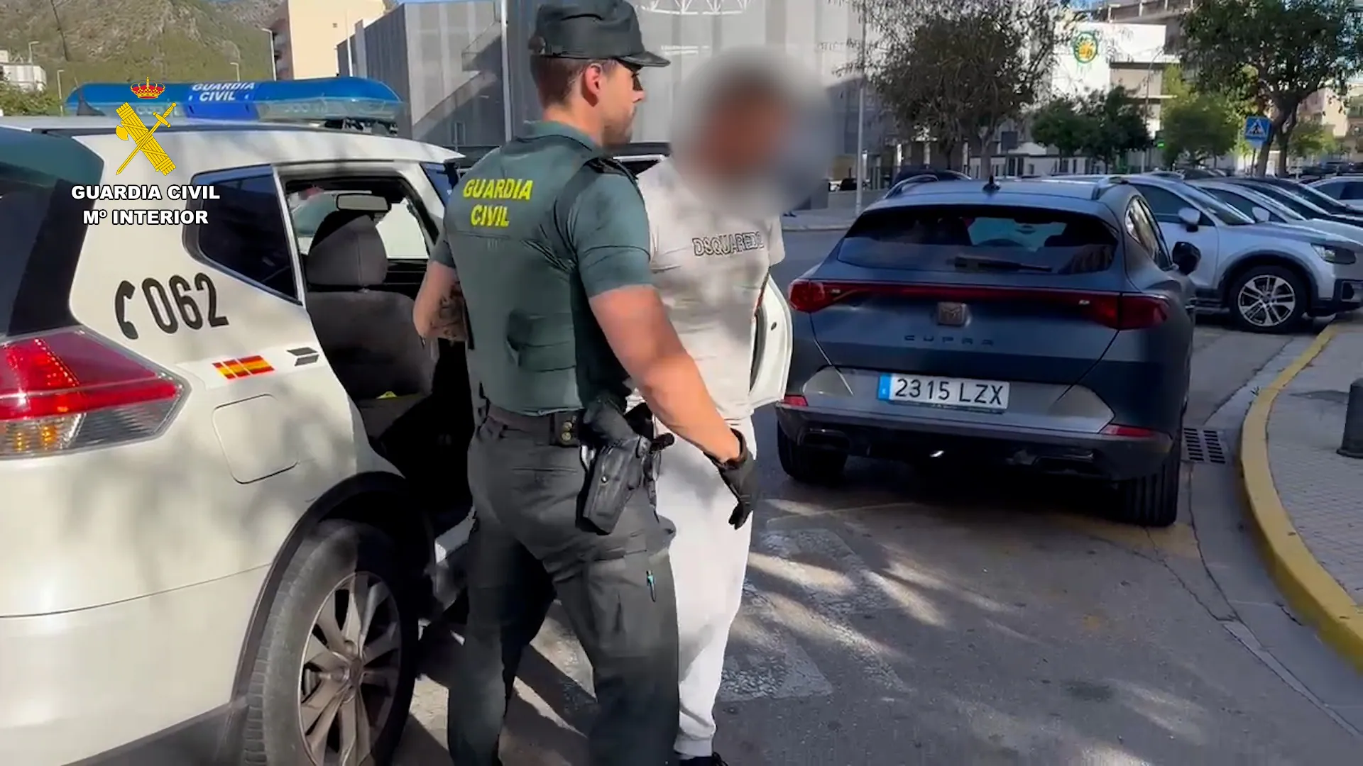 Detenido por llevar 78 gramos de metanfetamina en el maletero de su vehículo