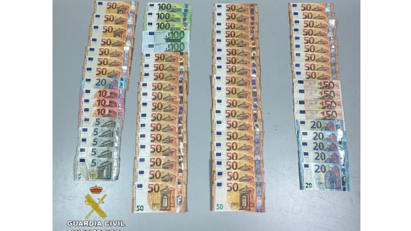 Punta Umbría: los dos detenidos por usar billetes falsos tenían 3.275€ más en efectivo